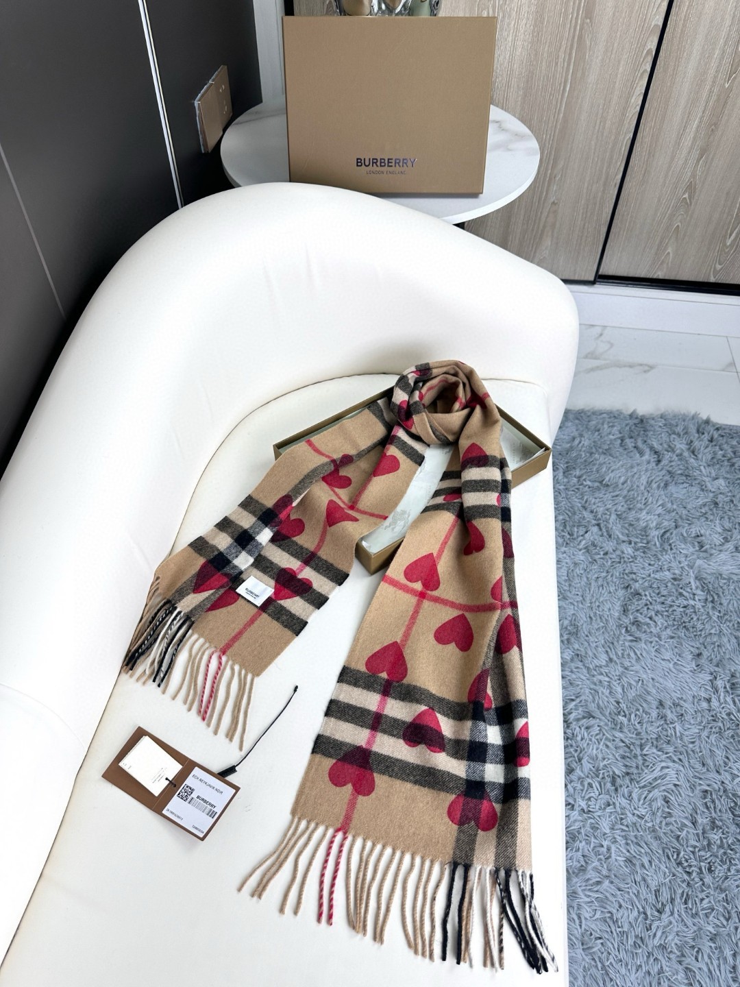 Burberry scarf
