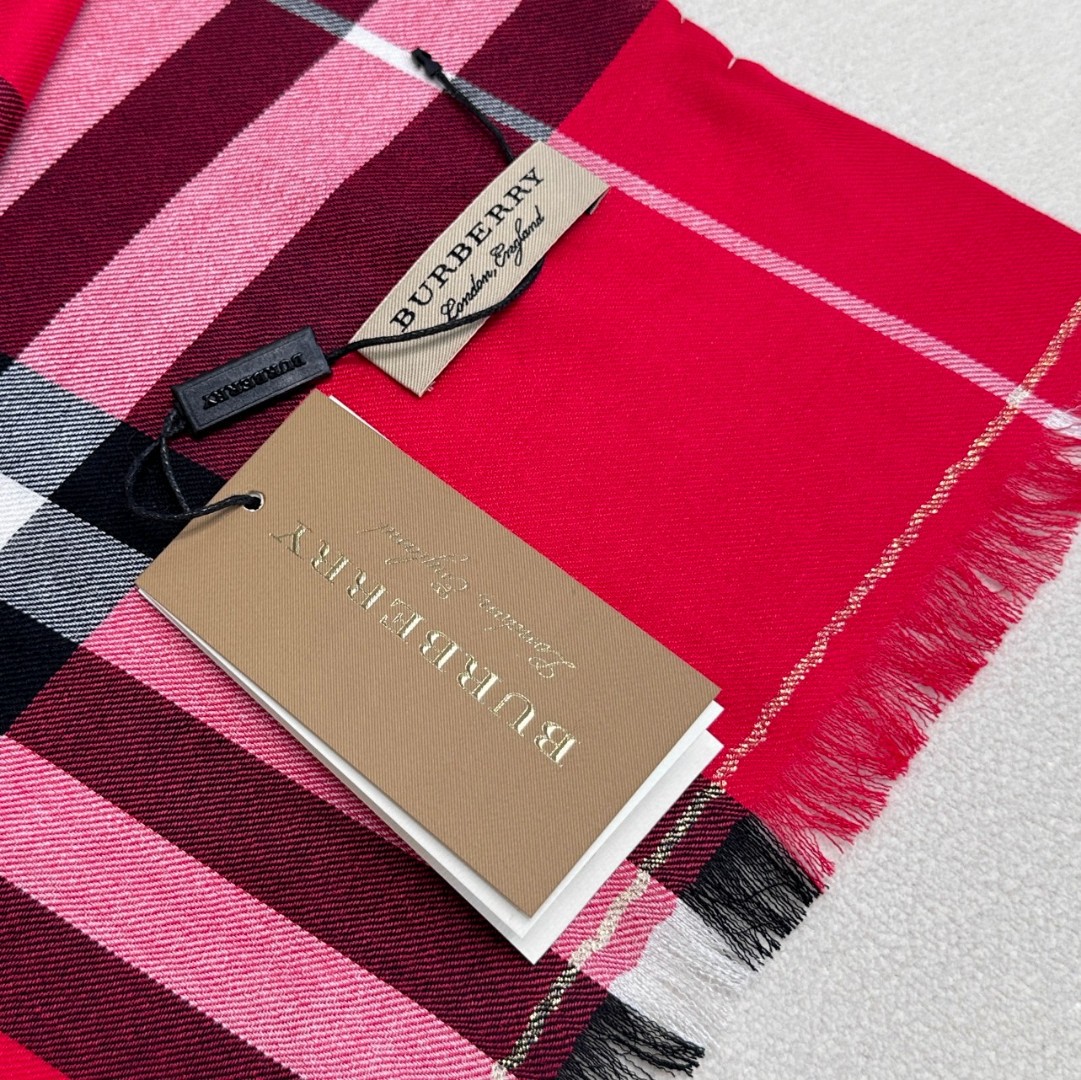 Burberry scarf