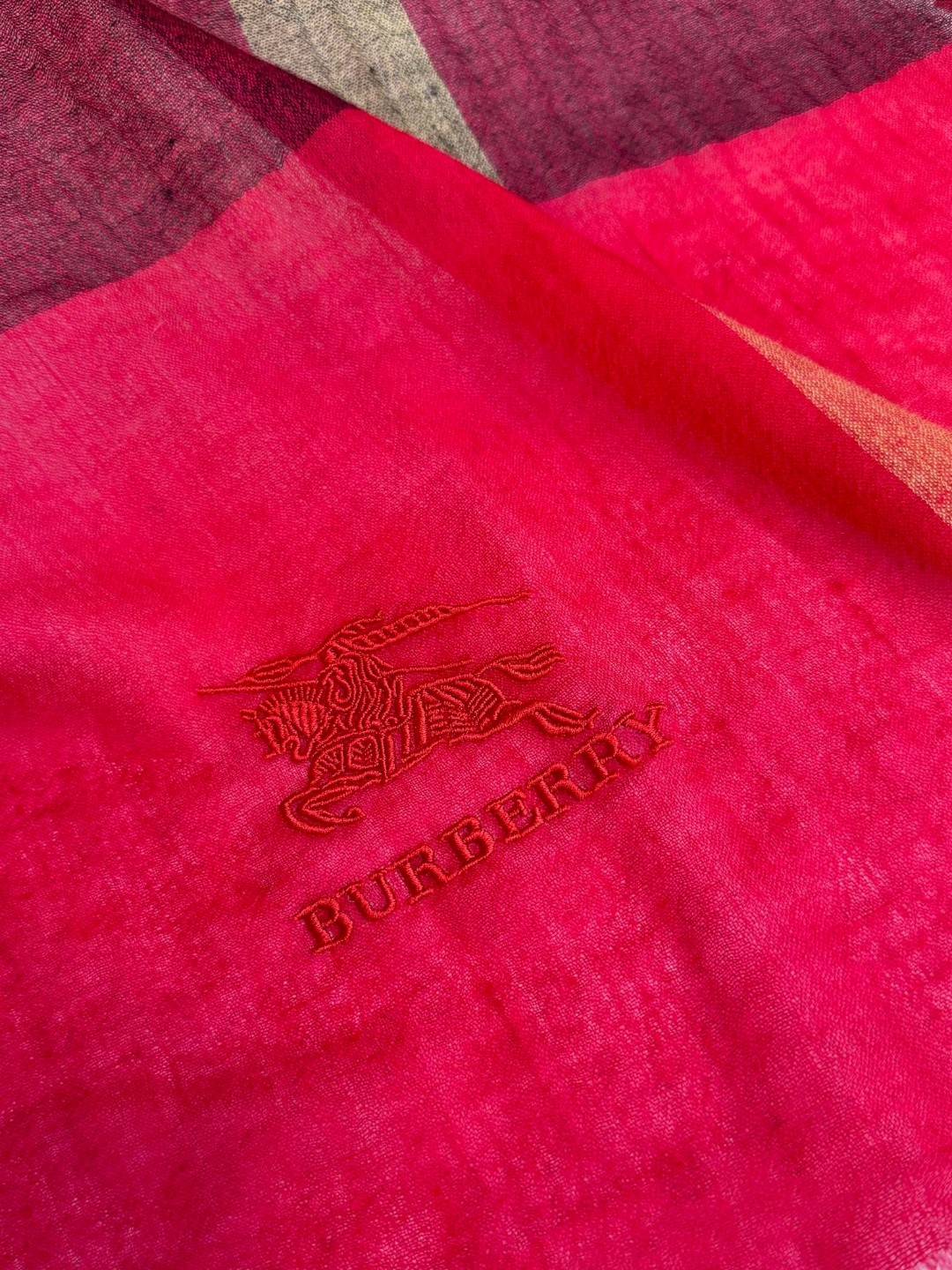 Burberry scarf