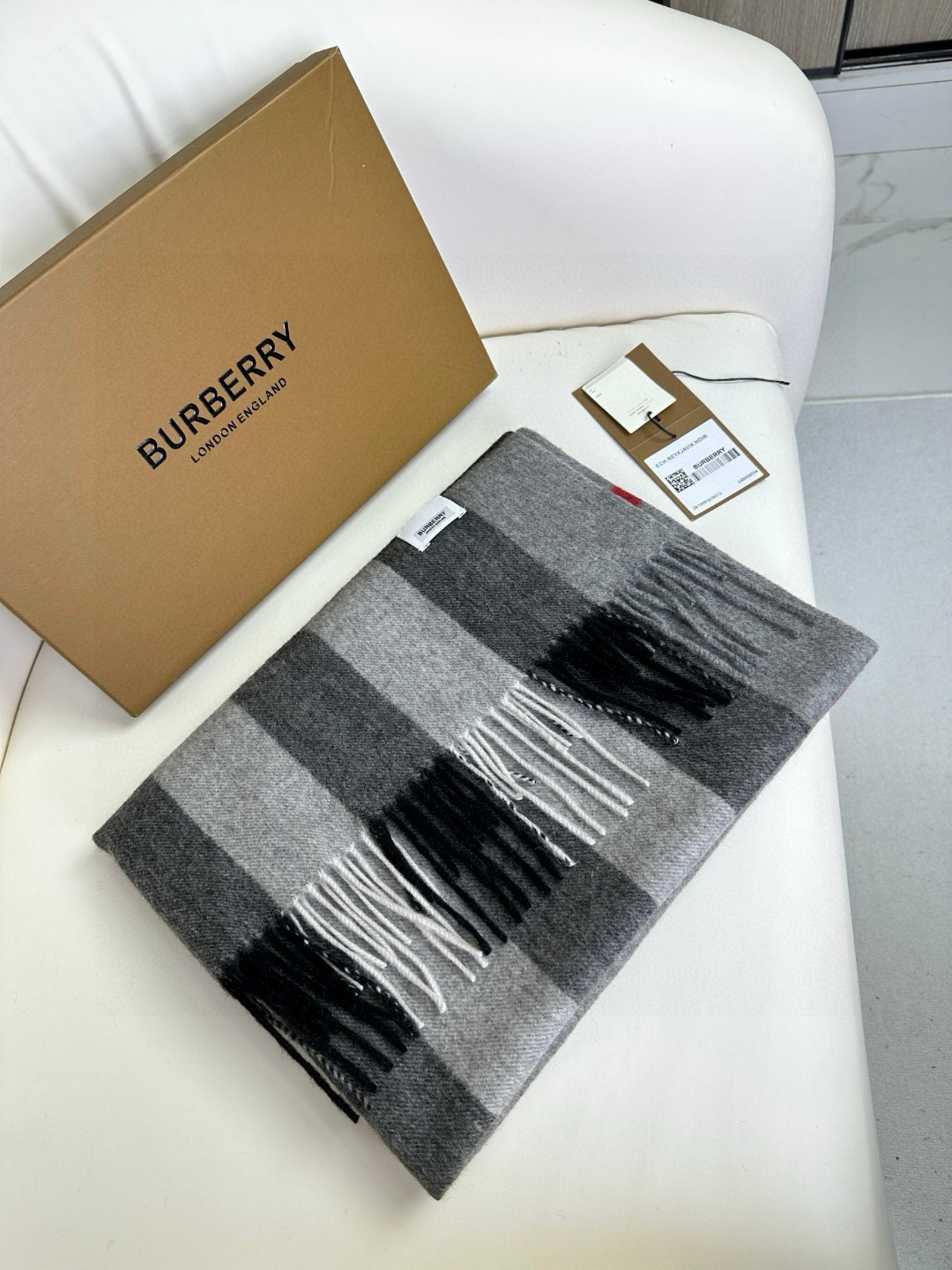 Burberry scarf