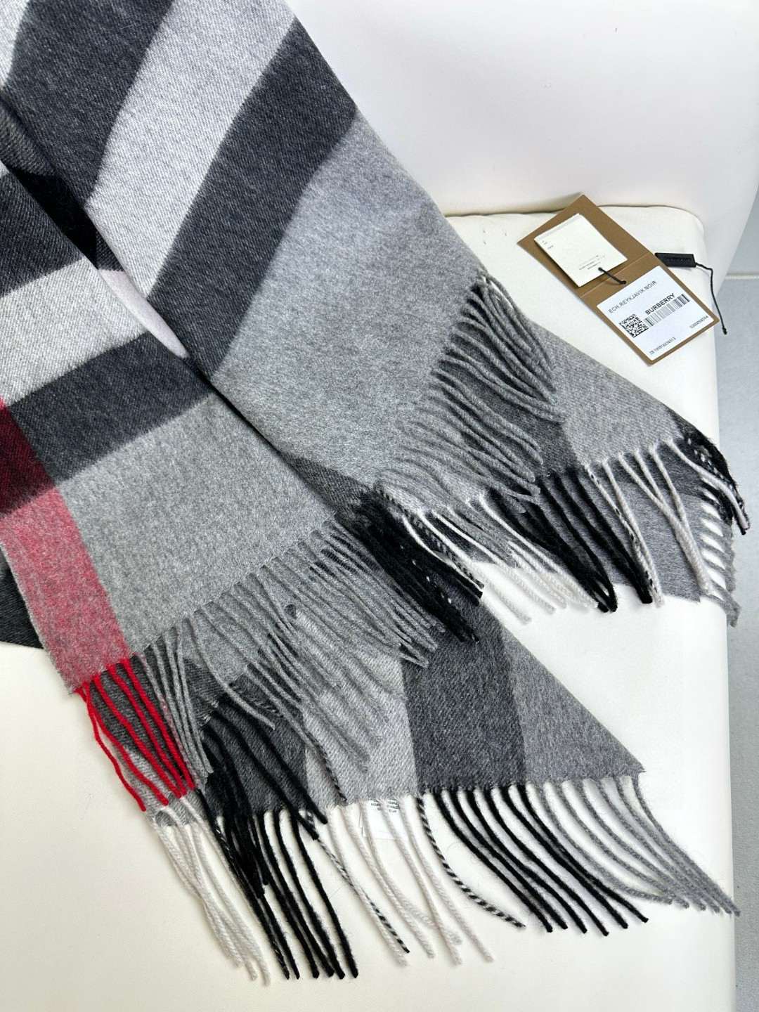 Burberry scarf