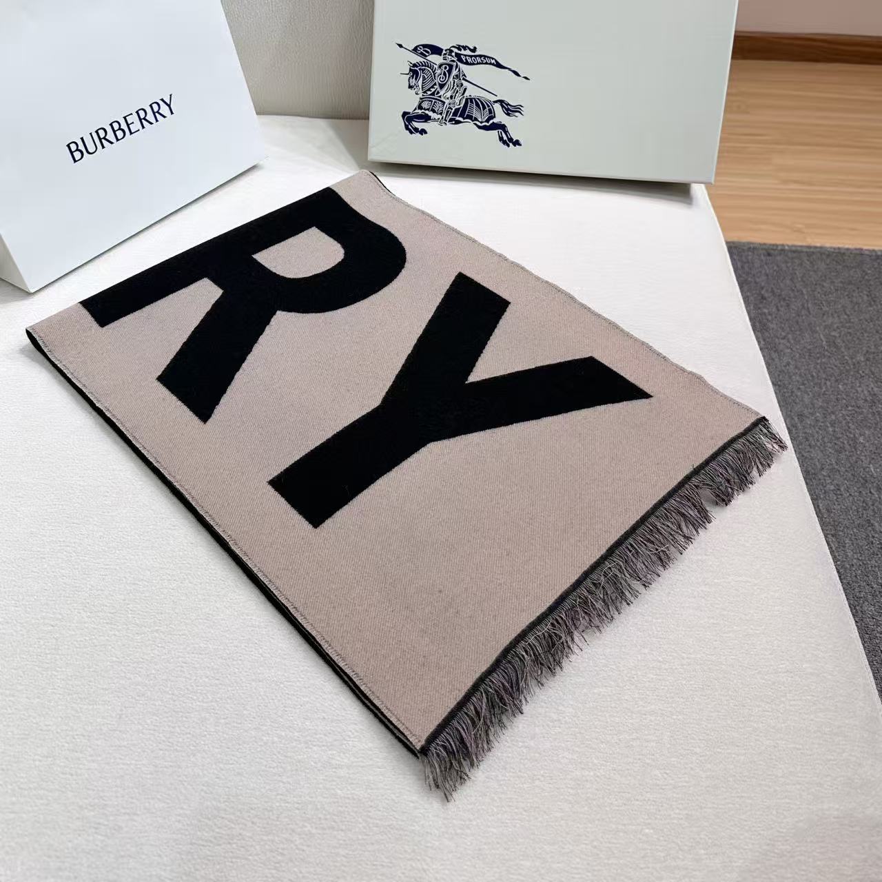 Burberry scarf