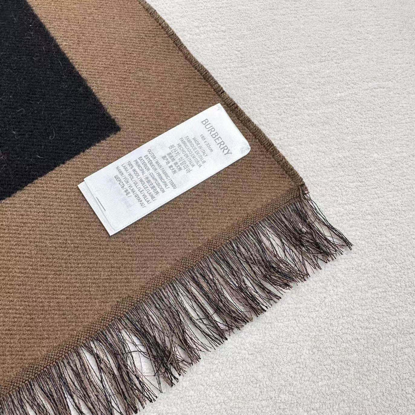 Burberry scarf