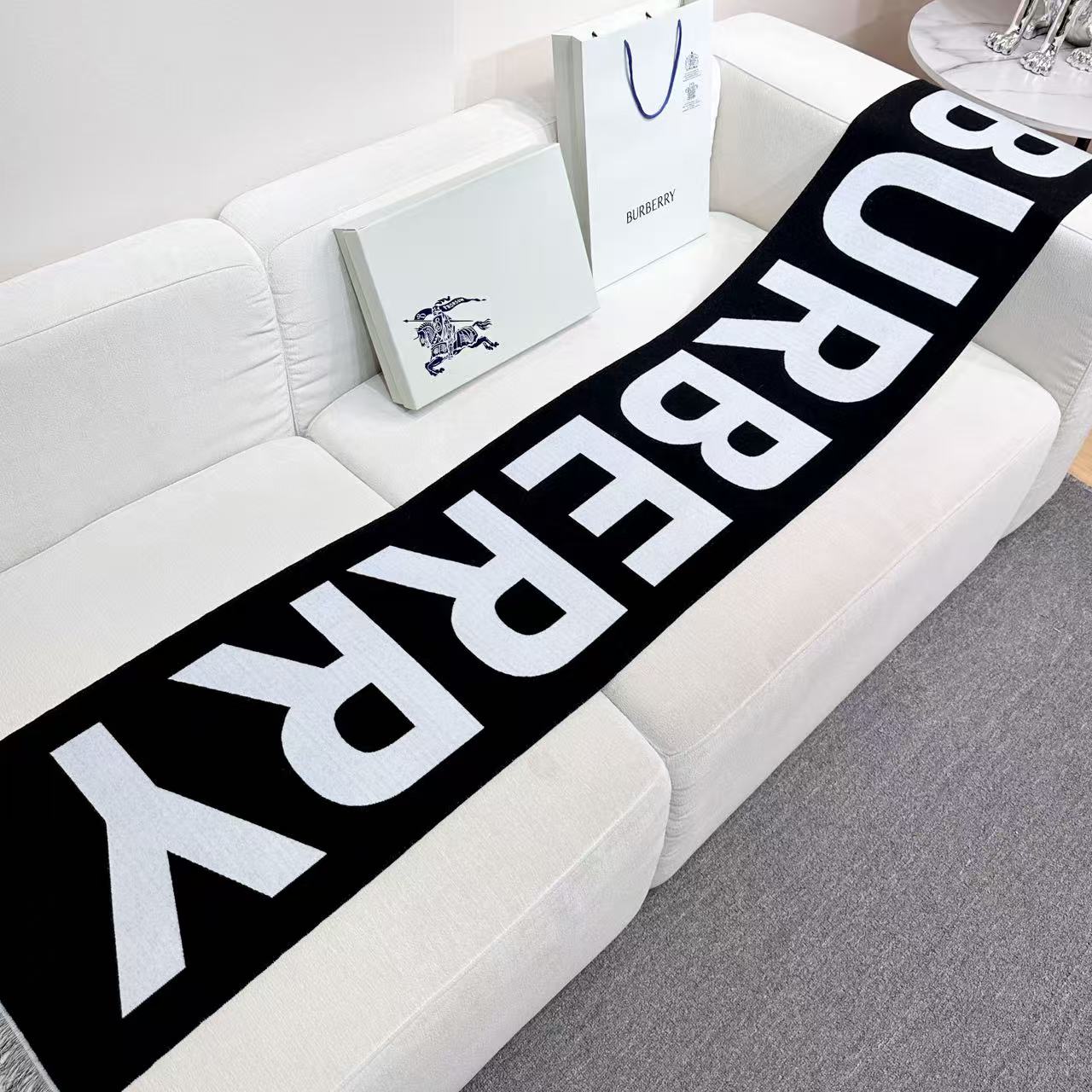Burberry scarf