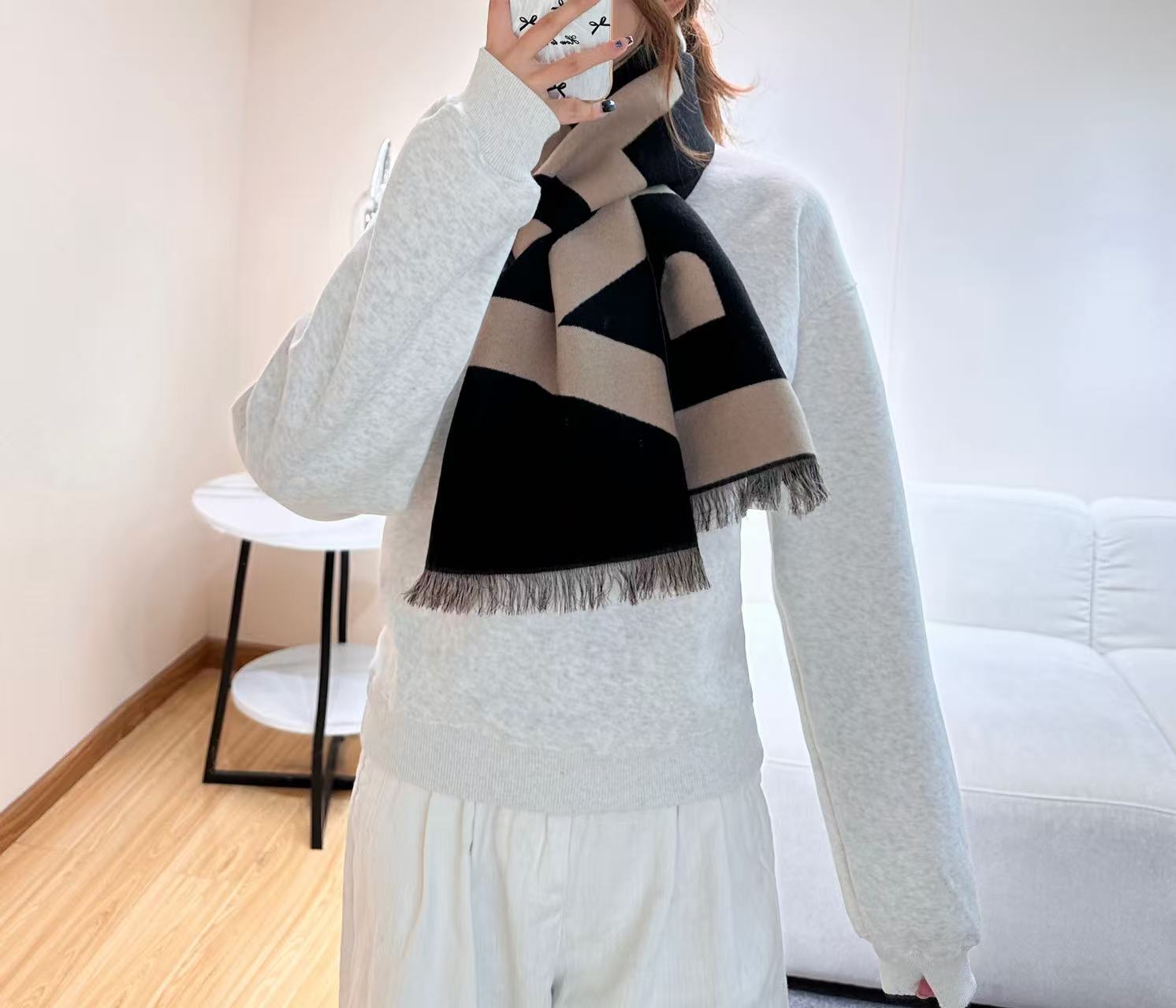Burberry scarf