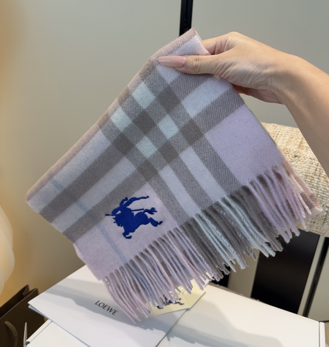 Burberry scarf