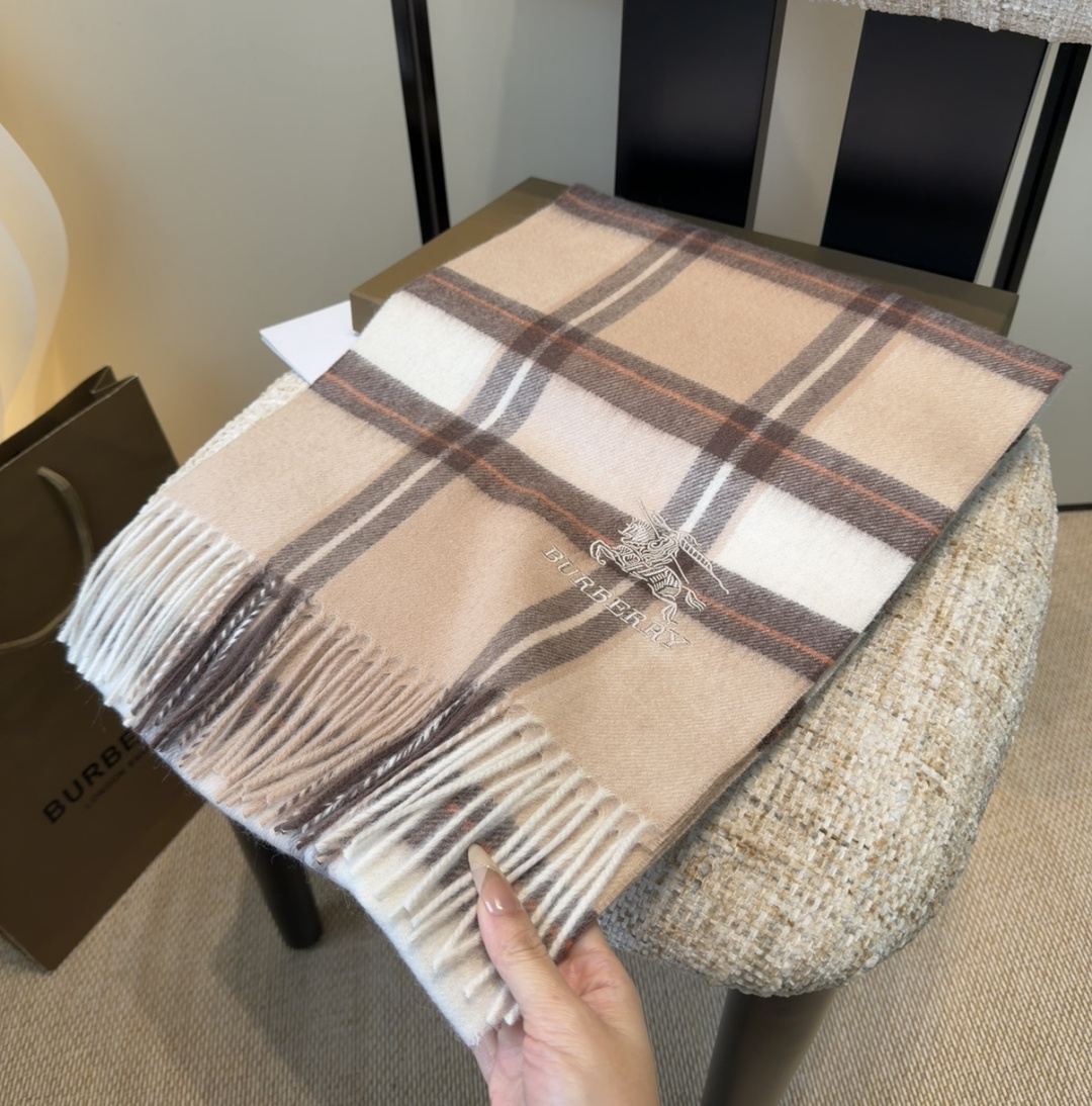 Burberry scarf