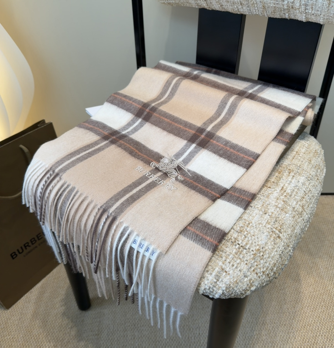 Burberry scarf
