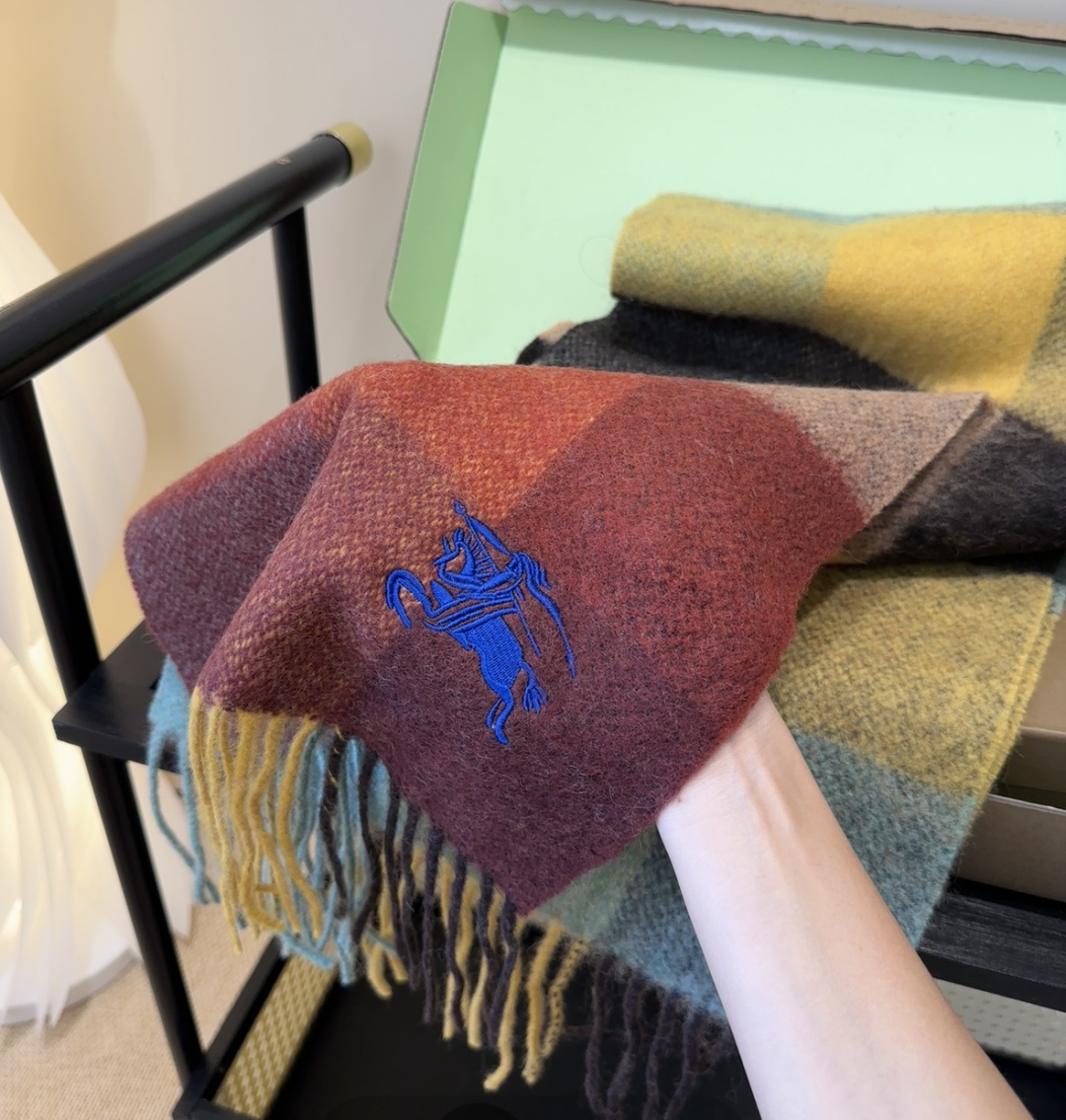 Burberry scarf
