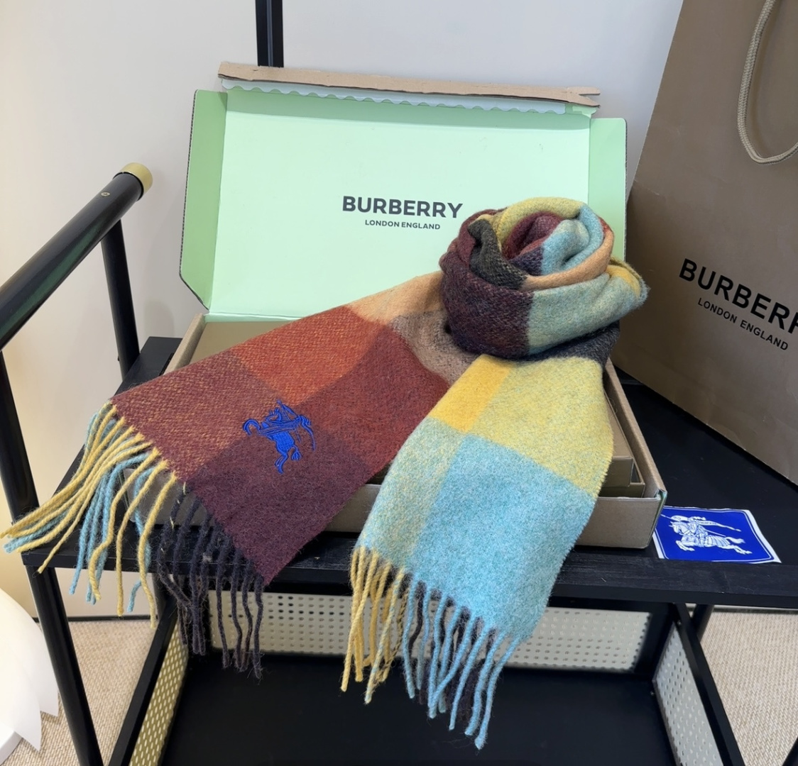 Burberry scarf