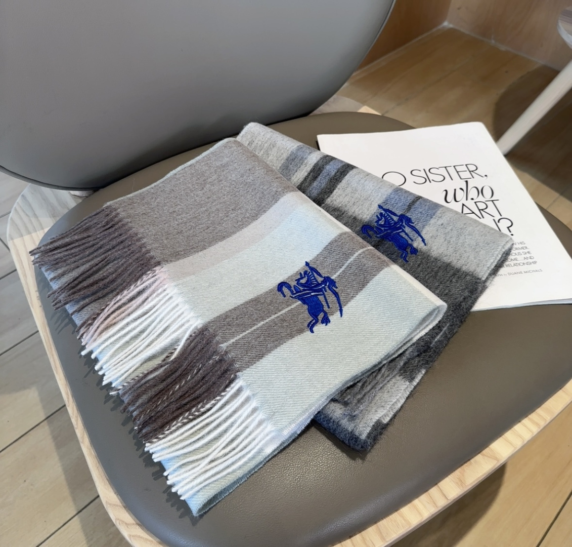 Burberry scarf