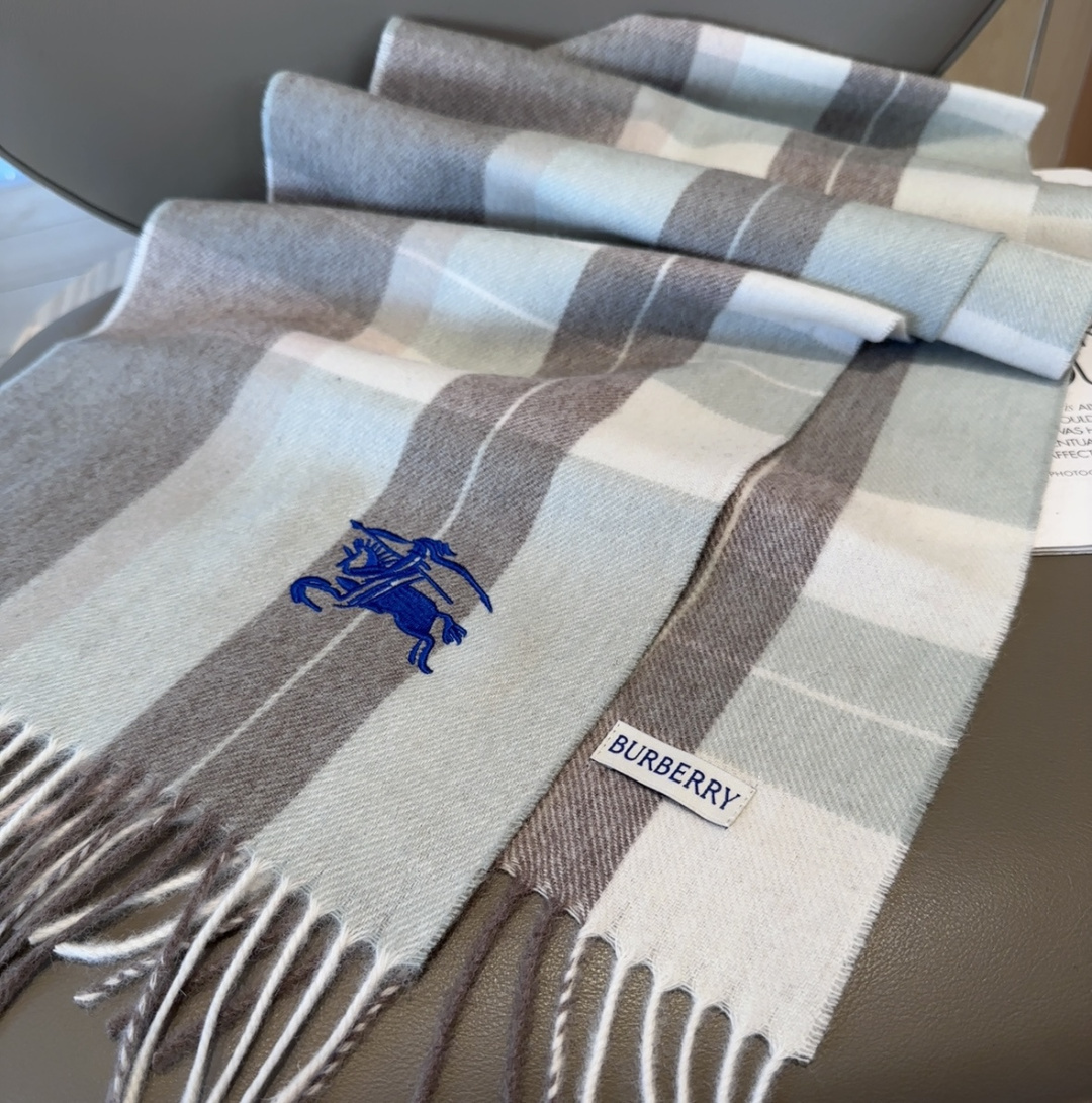 Burberry scarf