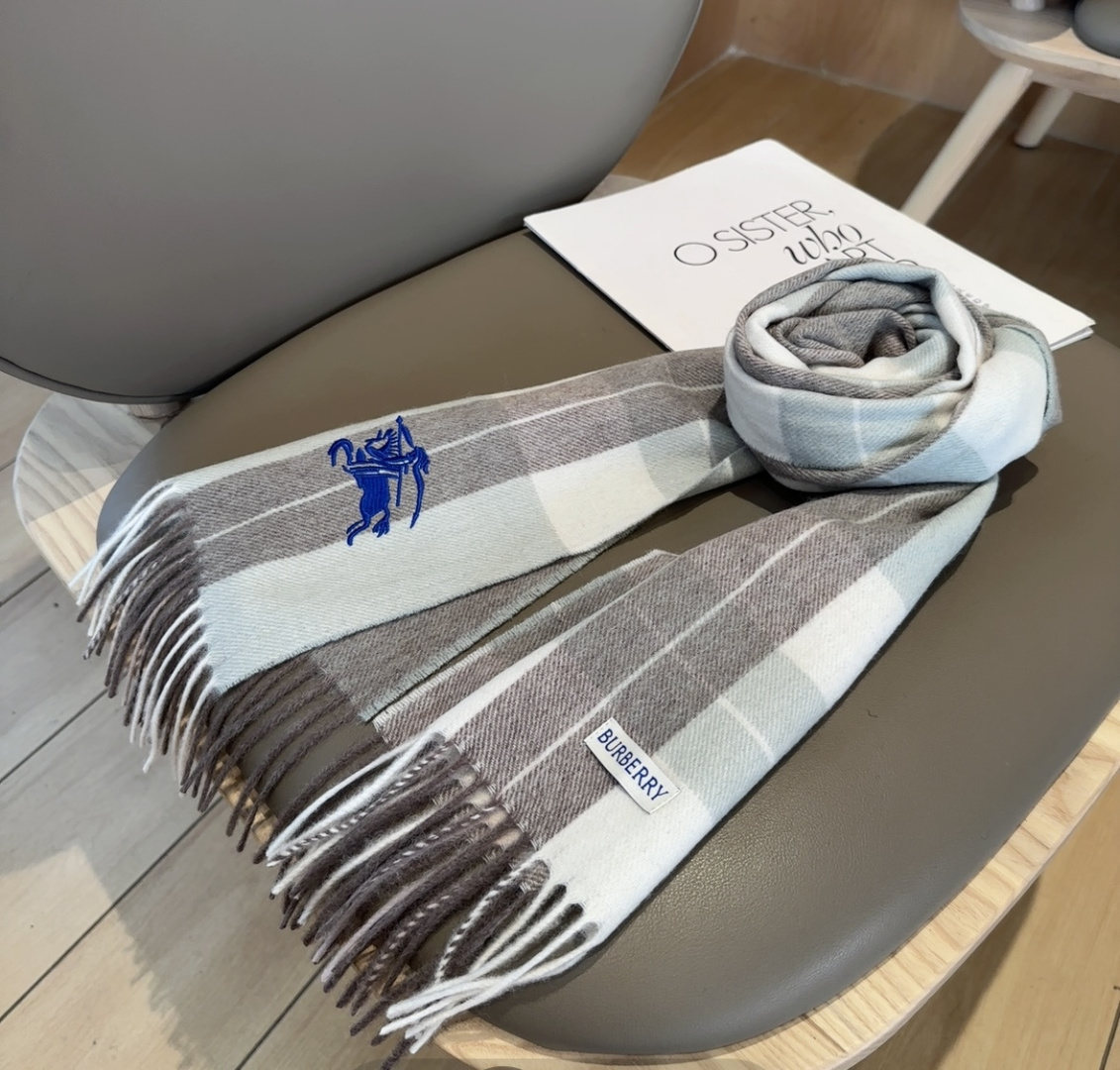 Burberry scarf