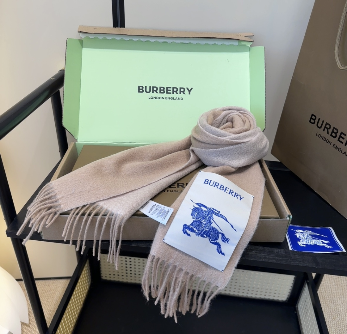 Burberry scarf