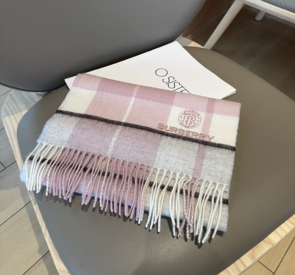 Burberry scarf