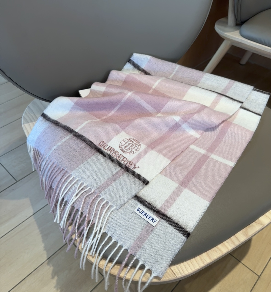 Burberry scarf