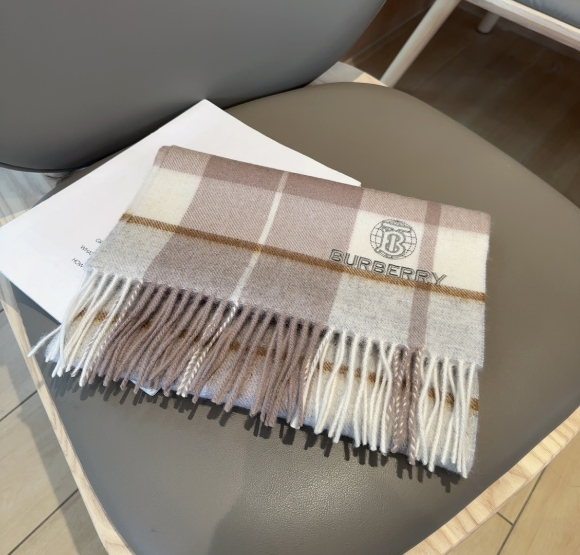 Burberry scarf
