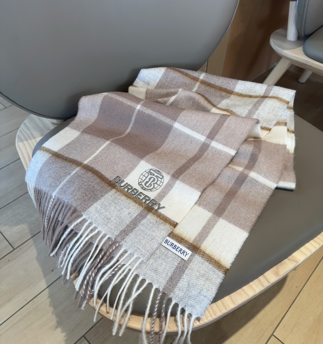 Burberry scarf