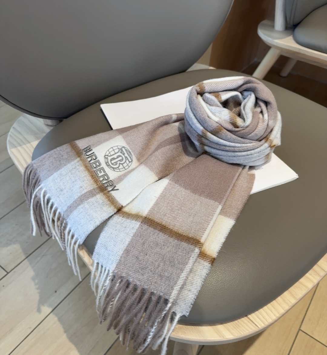 Burberry scarf