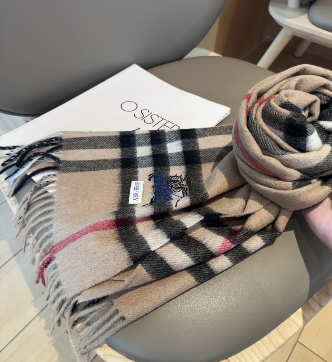 Burberry scarf