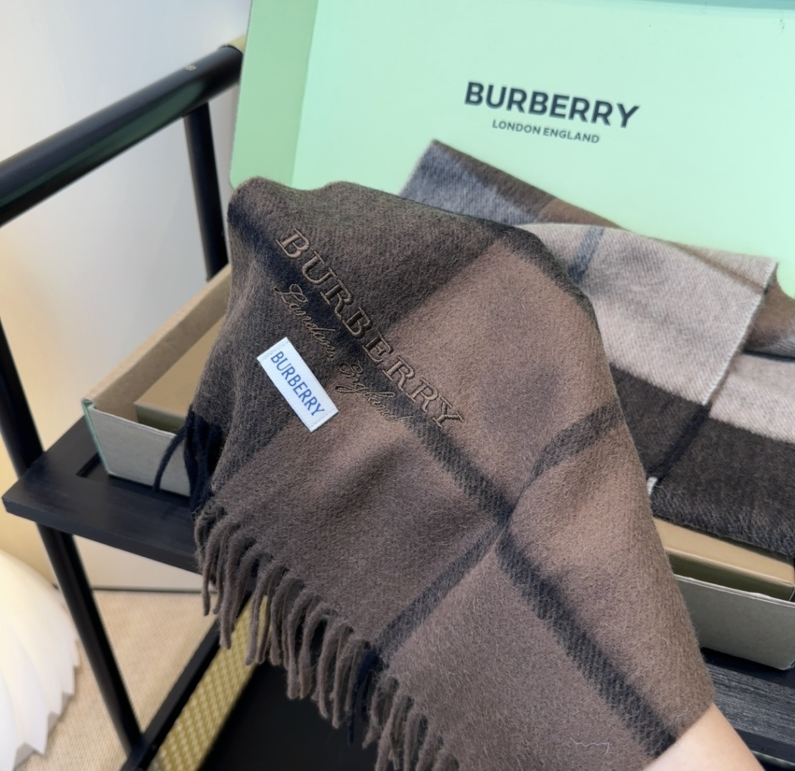 Burberry scarf
