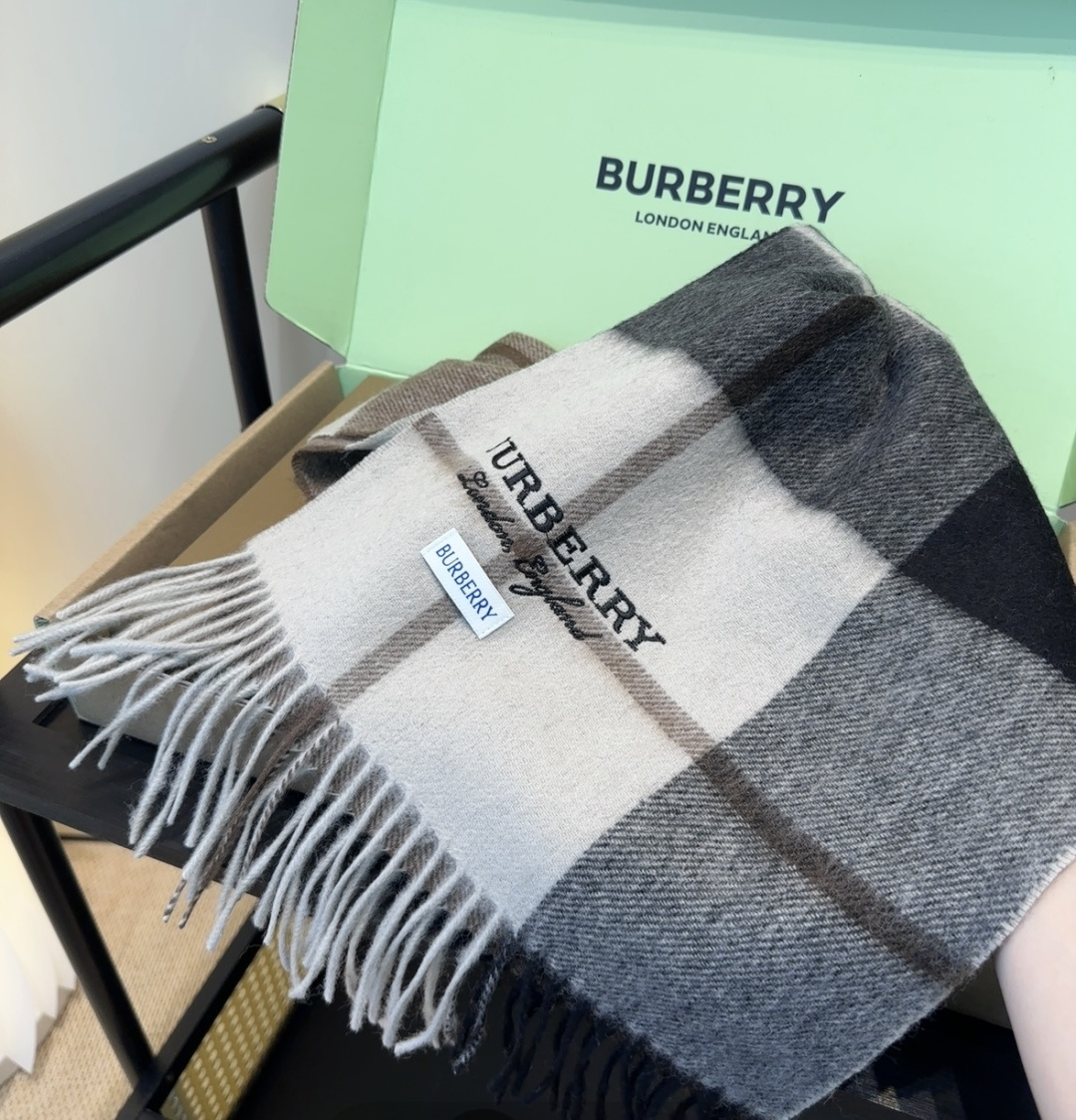 Burberry scarf