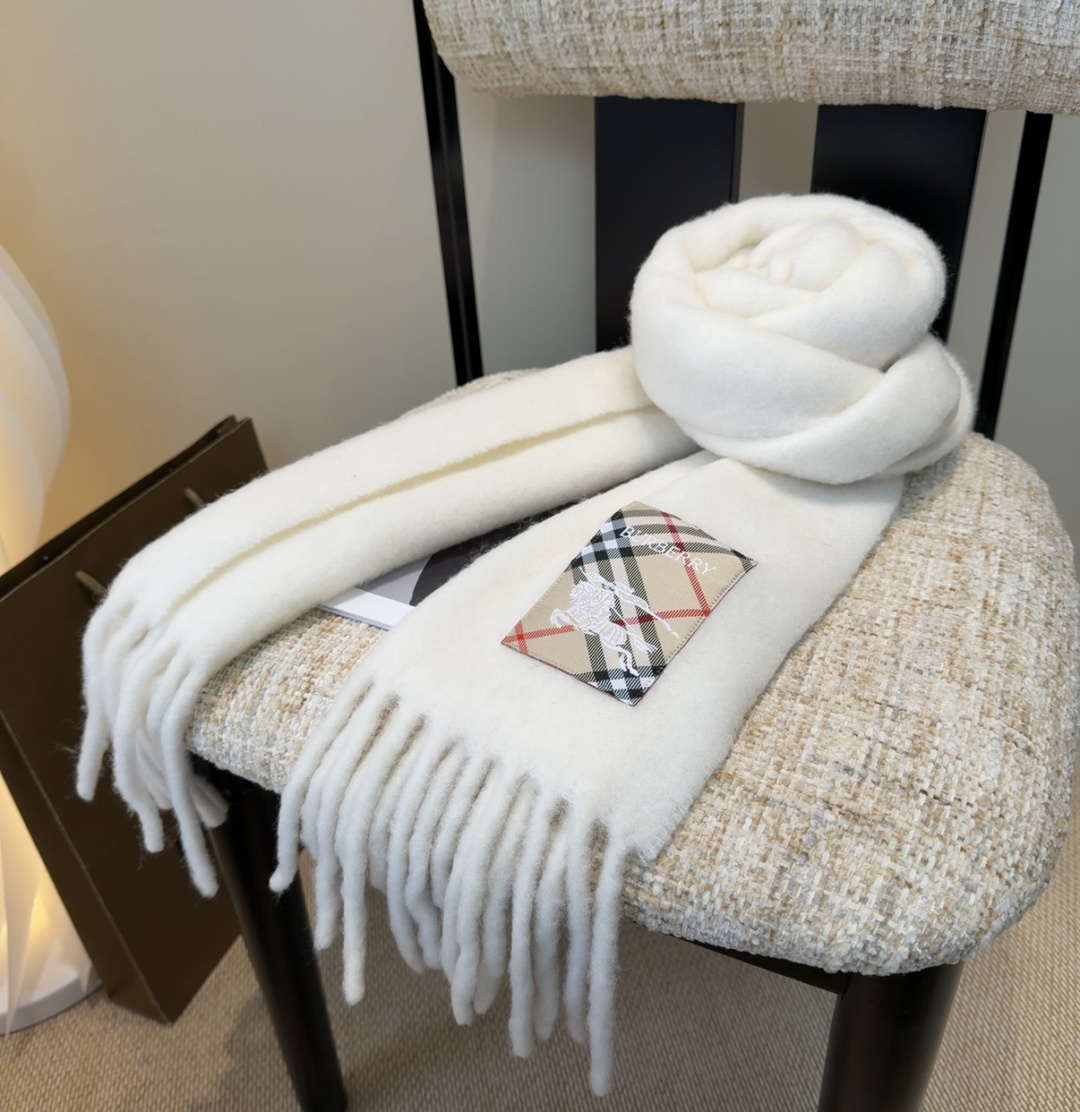 Burberry scarf