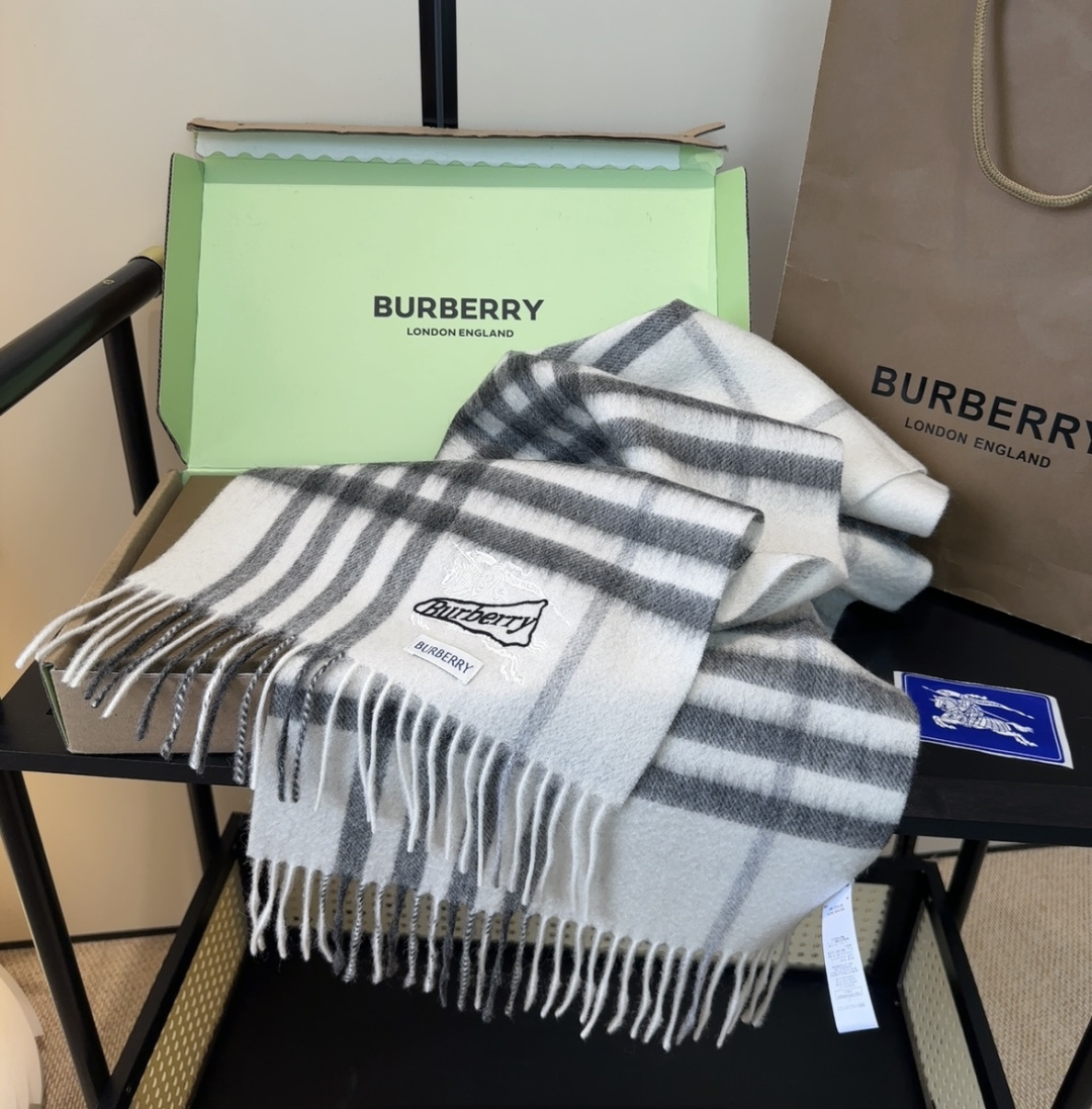 Burberry scarf