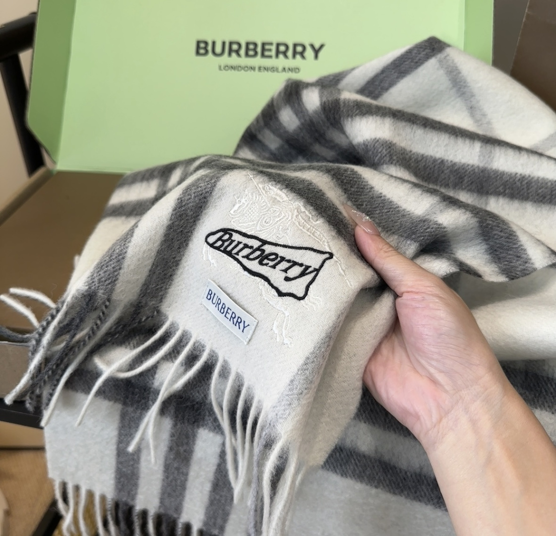 Burberry scarf