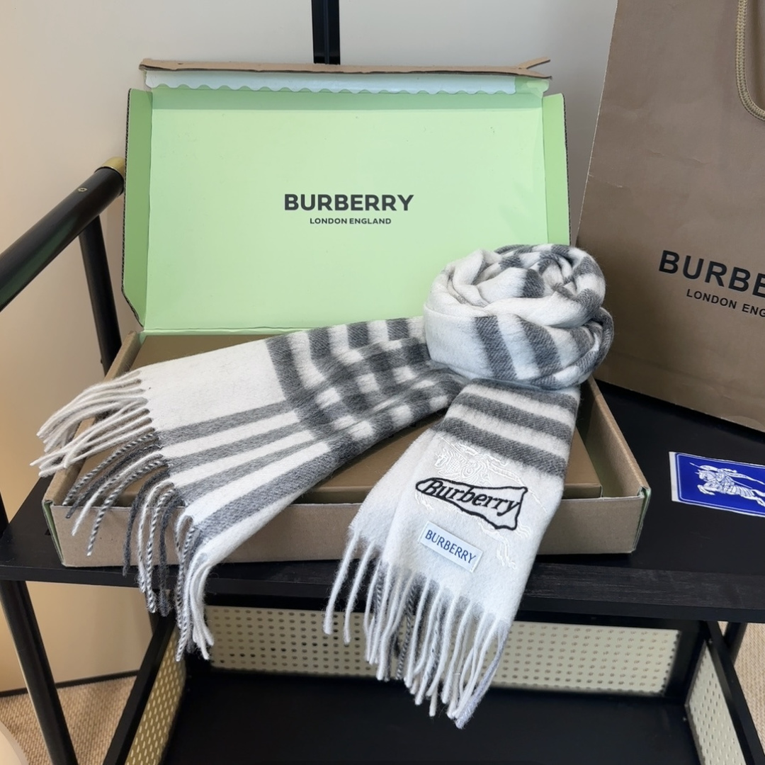 Burberry scarf