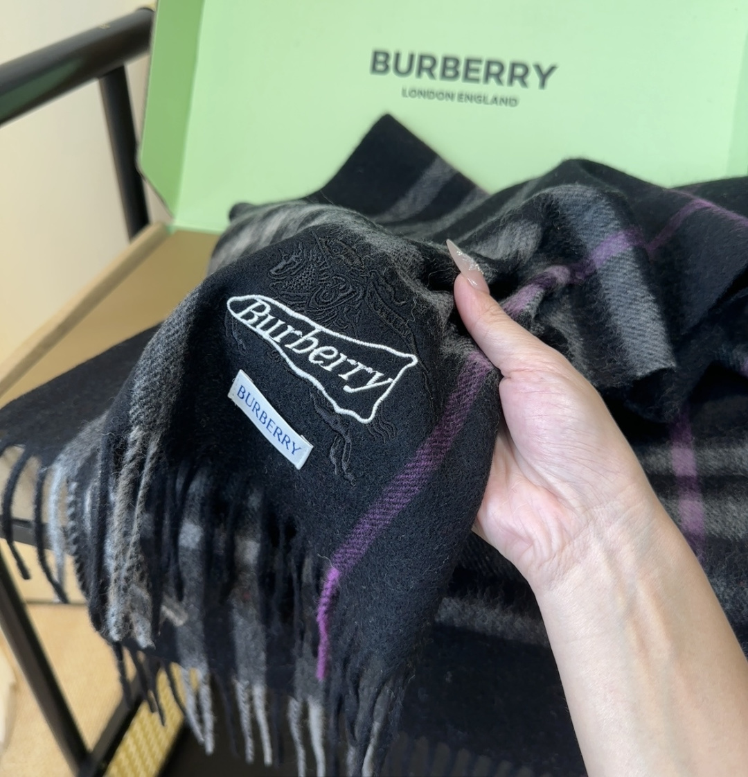 Burberry scarf