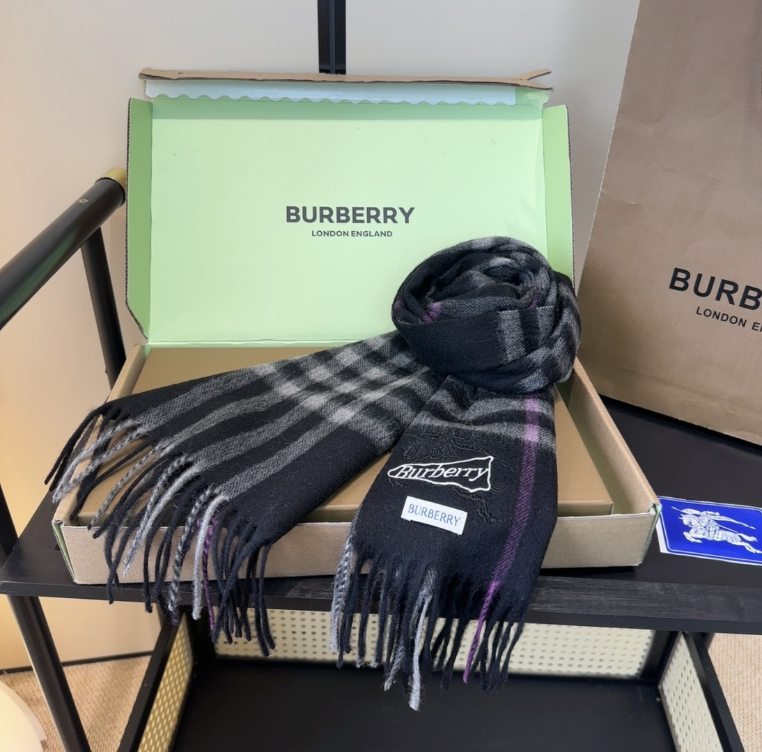 Burberry scarf