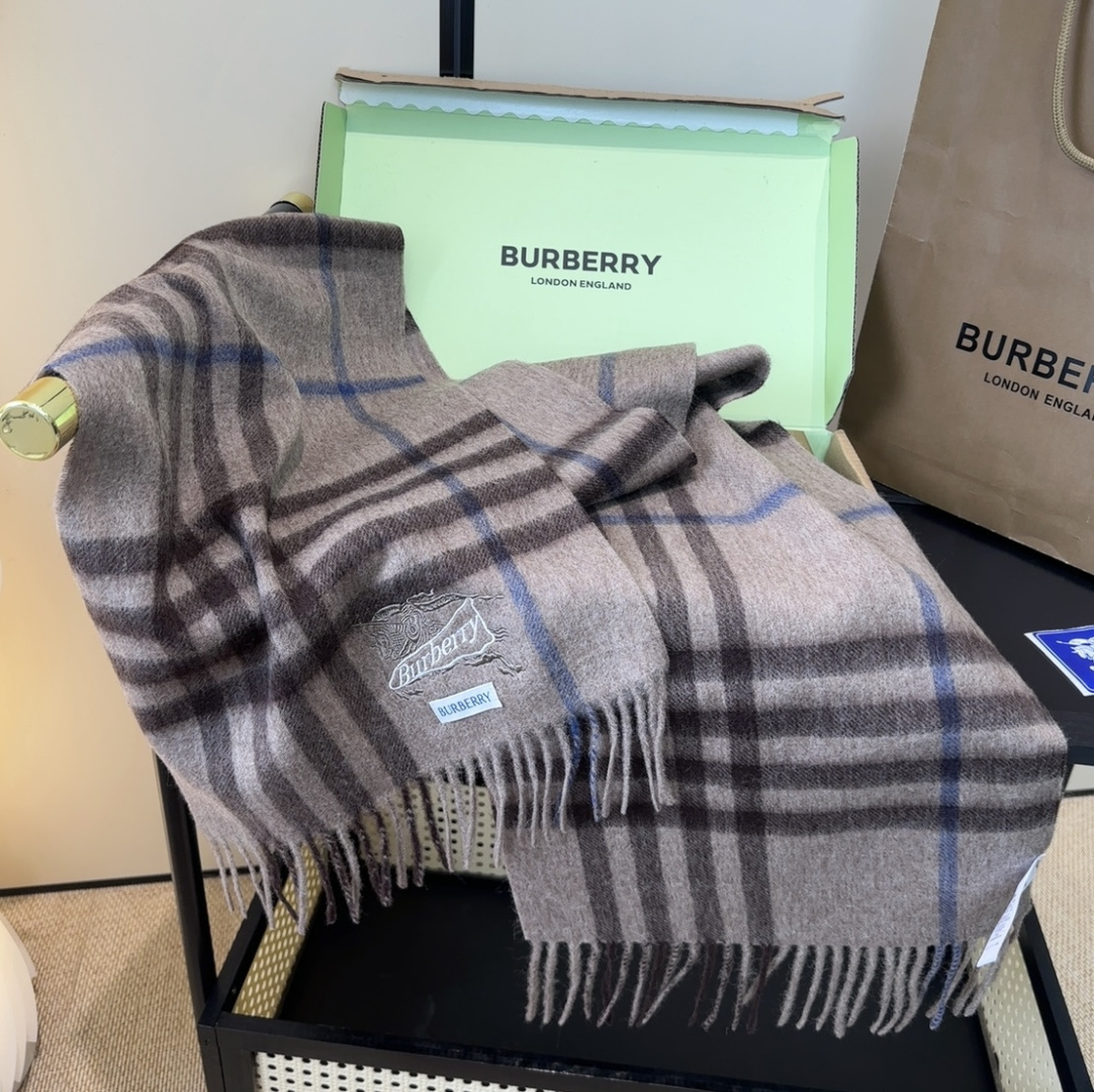 Burberry scarf