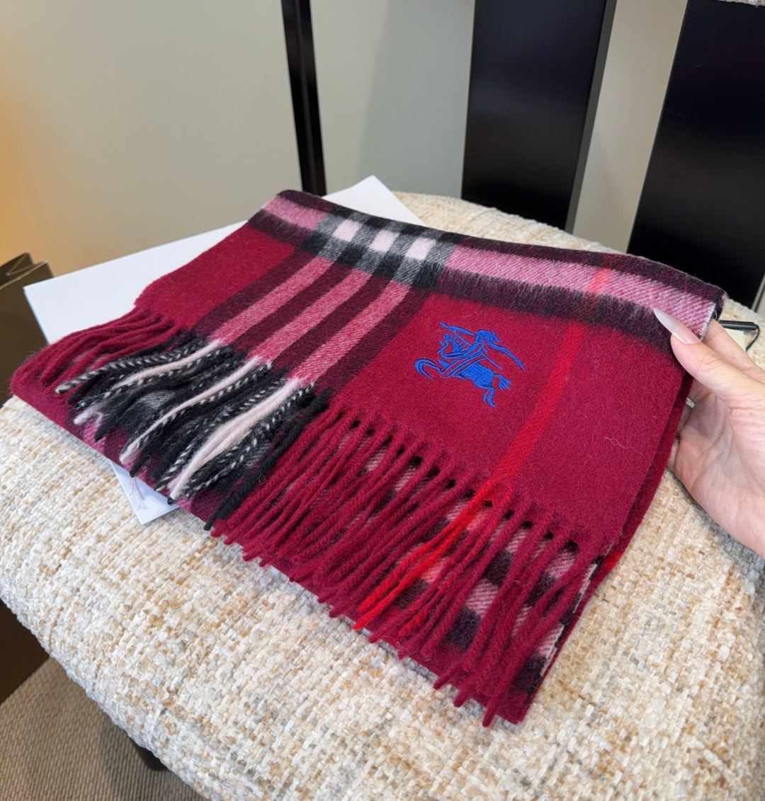 Burberry scarf