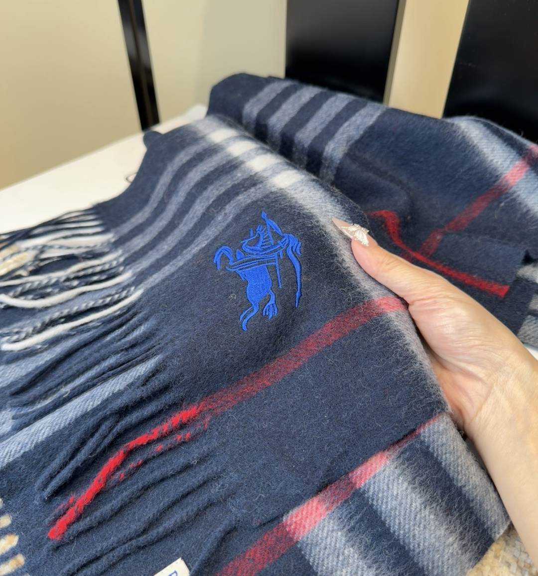 Burberry scarf