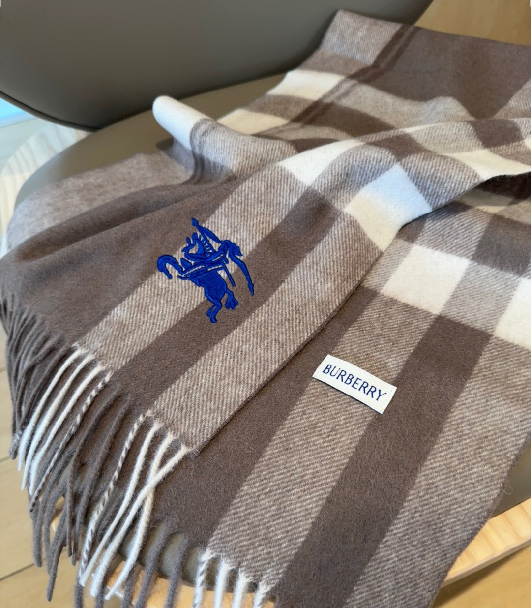 Burberry scarf