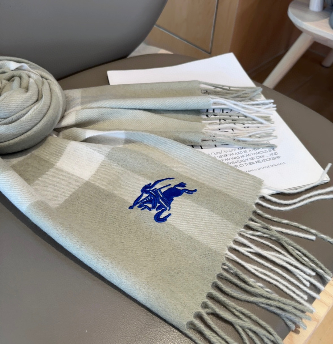 Burberry scarf