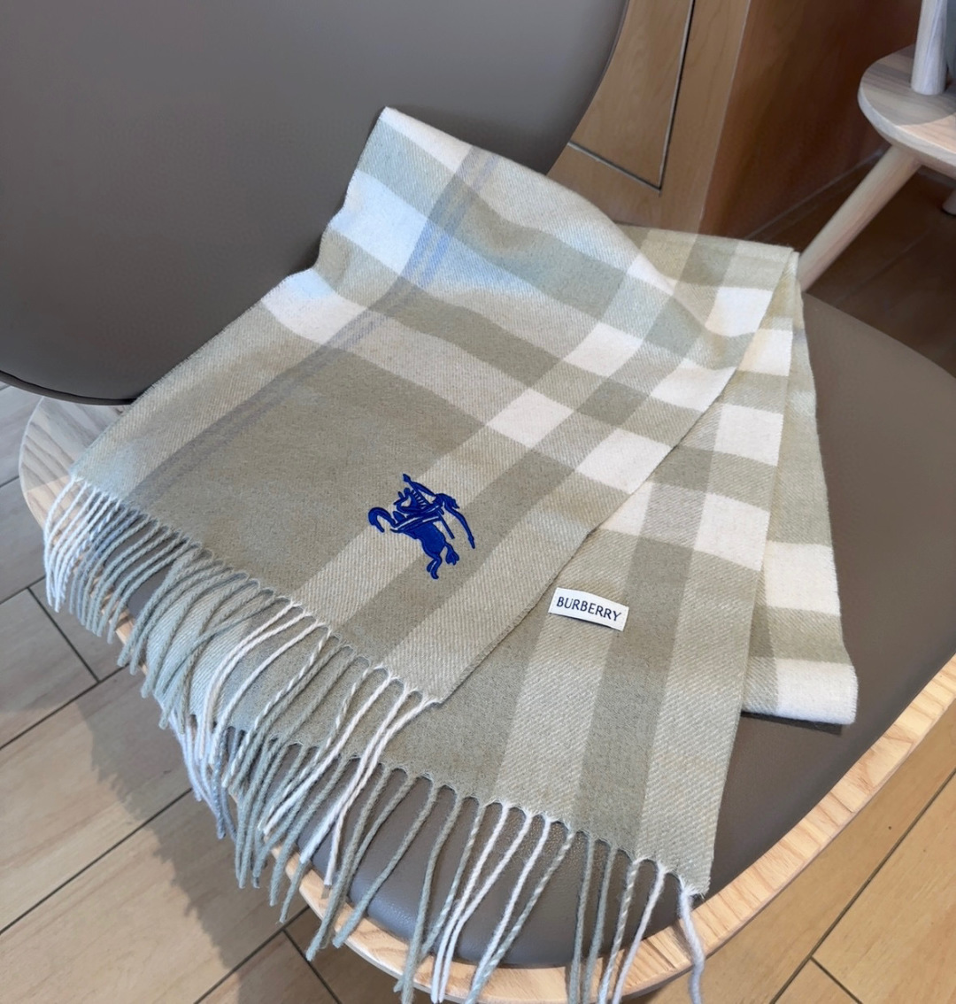 Burberry scarf