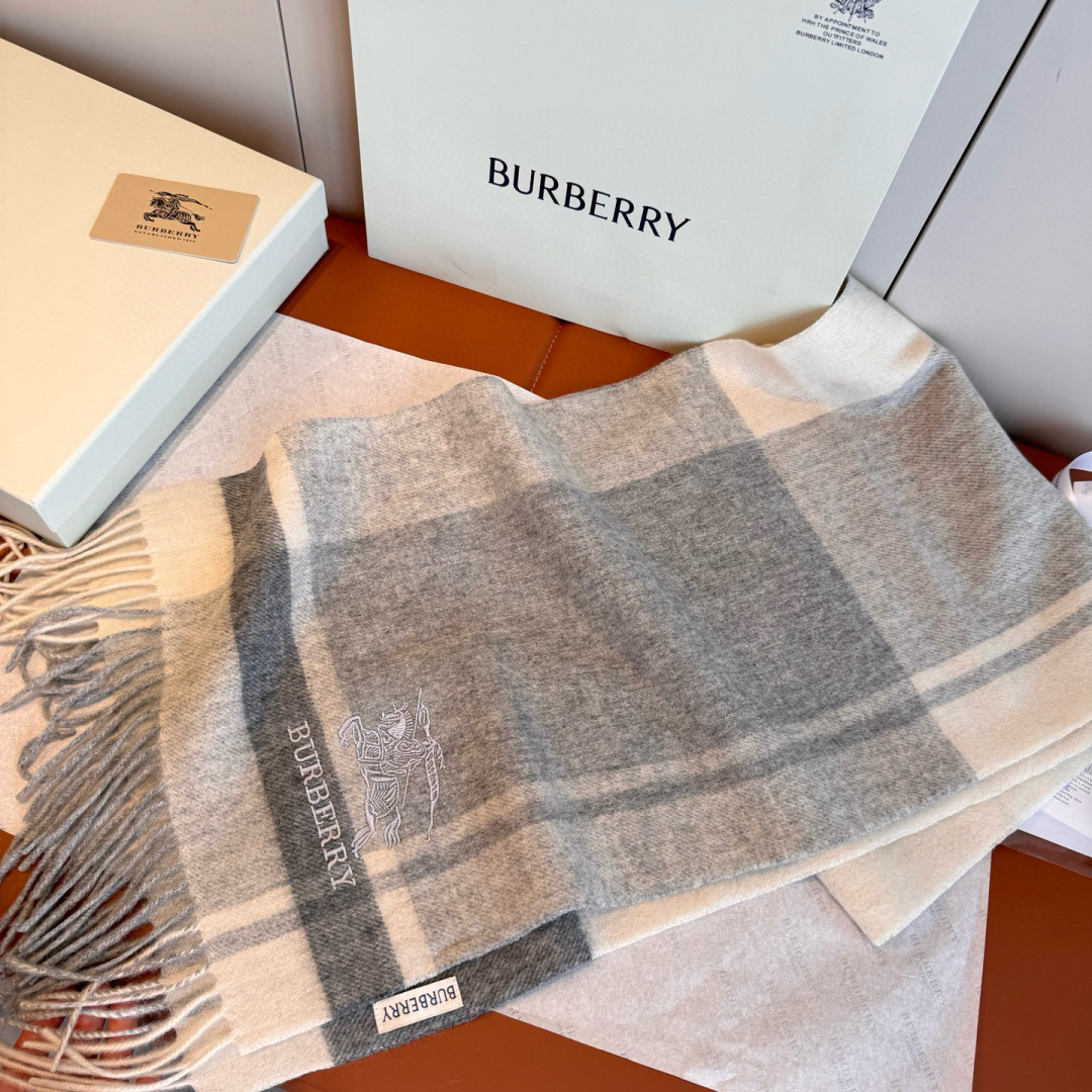 Burberry scarf