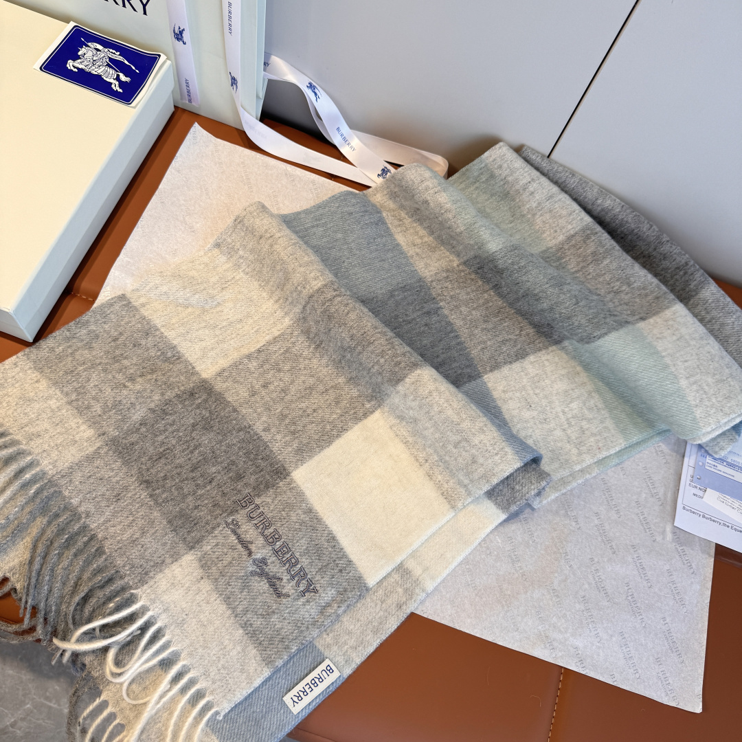 Burberry scarf