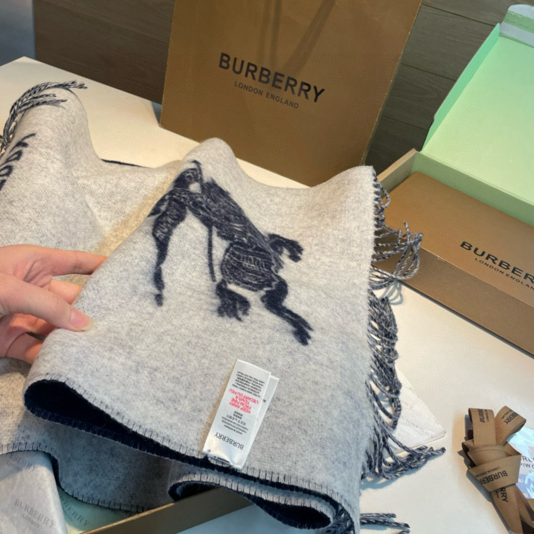 Burberry scarf