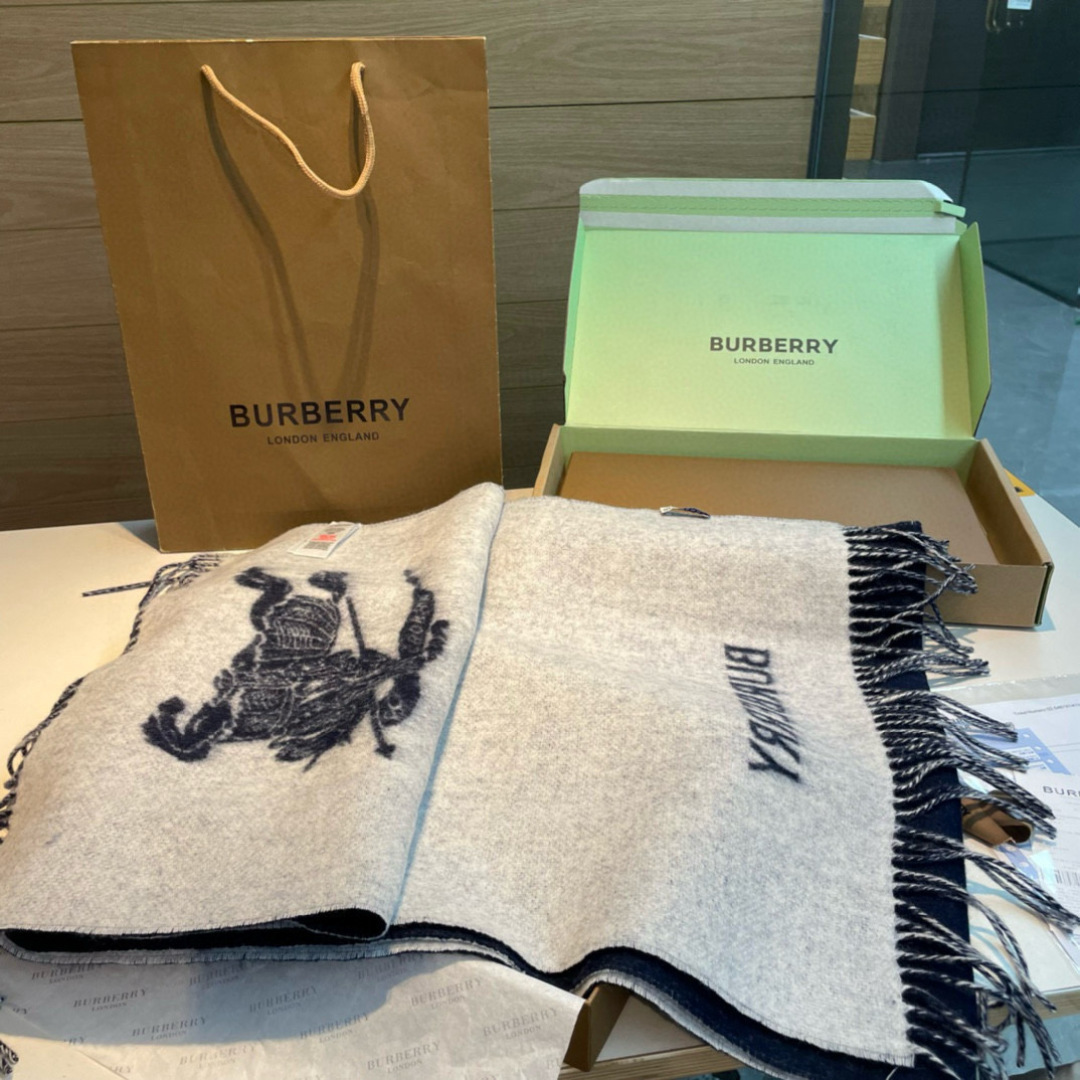 Burberry scarf