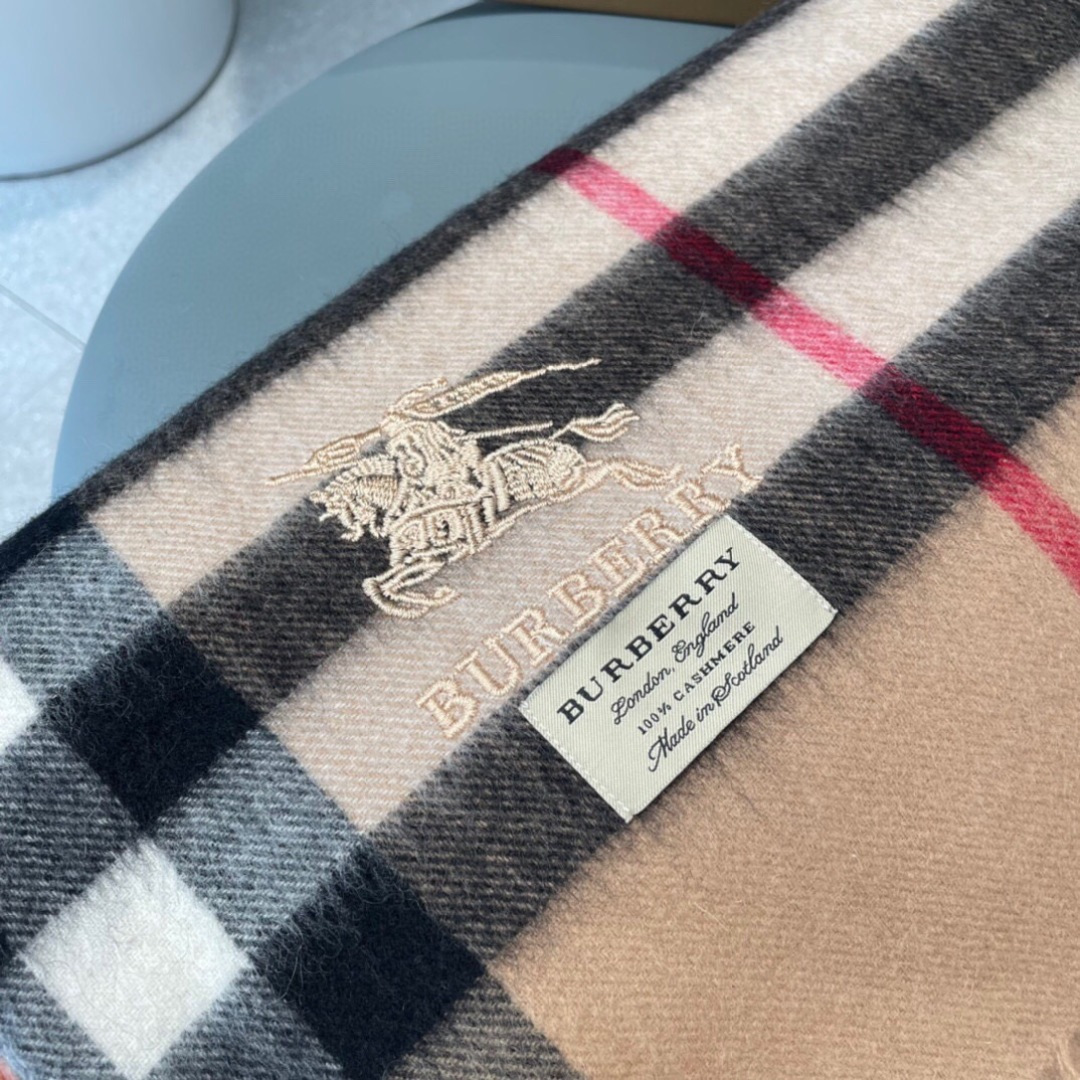 Burberry scarf