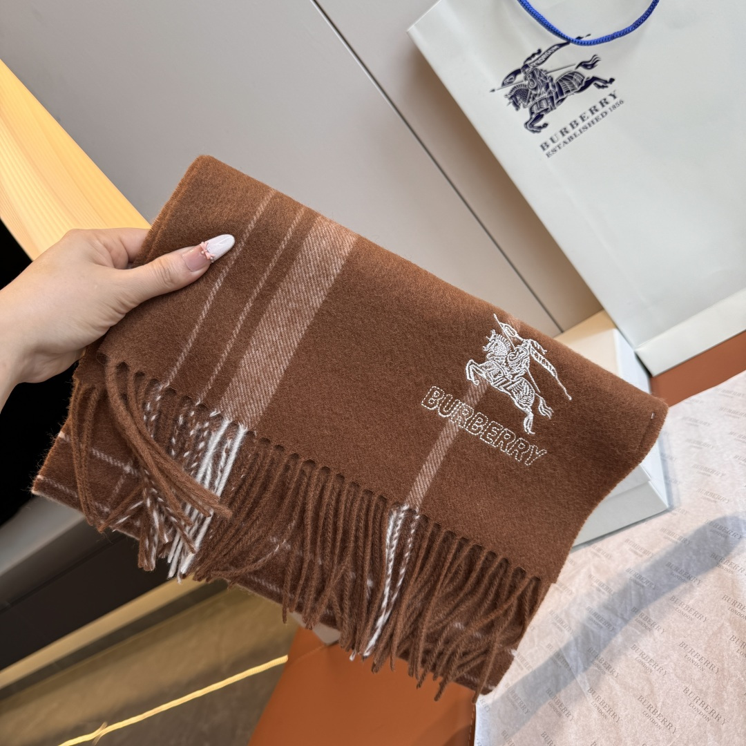 Burberry scarf