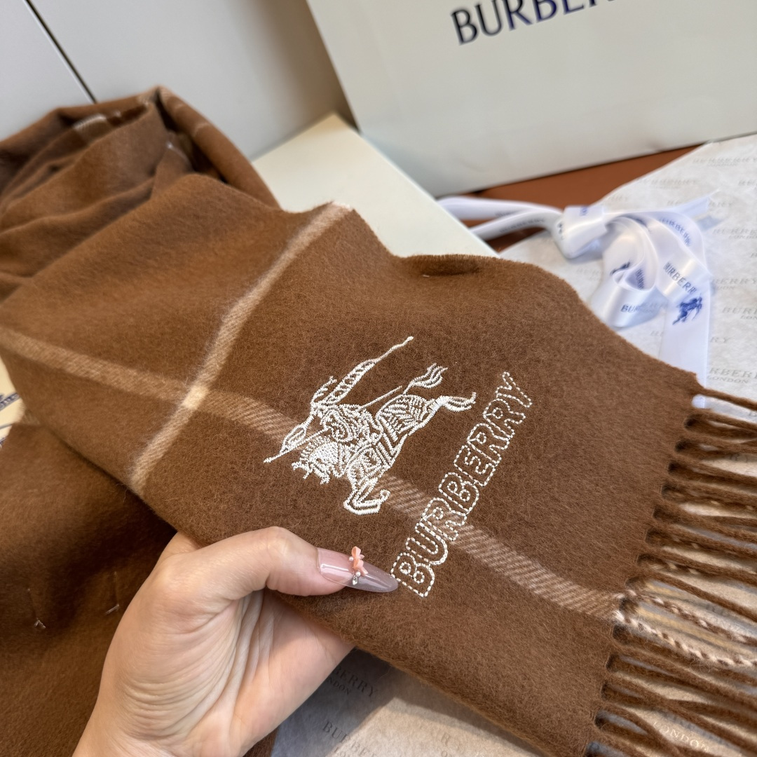 Burberry scarf