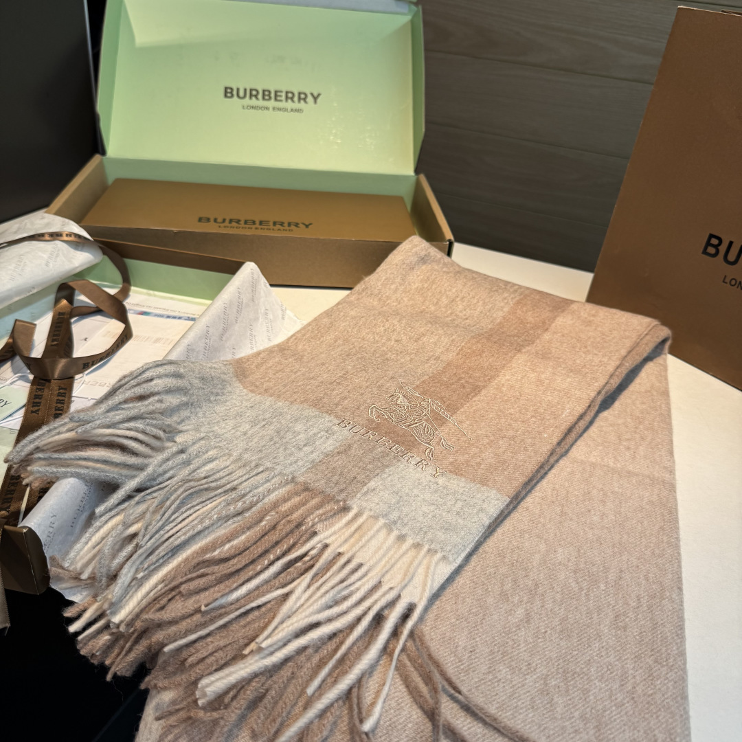 Burberry scarf