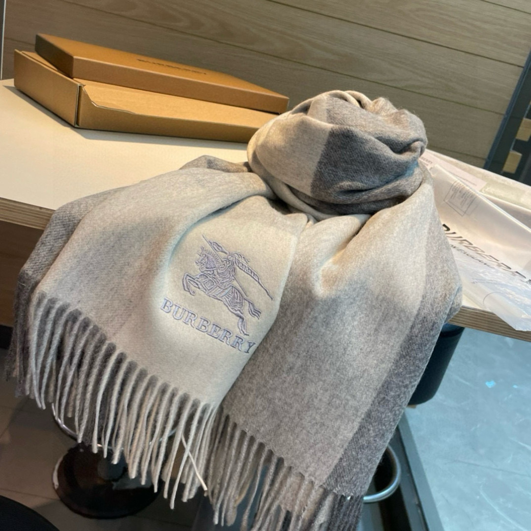Burberry scarf