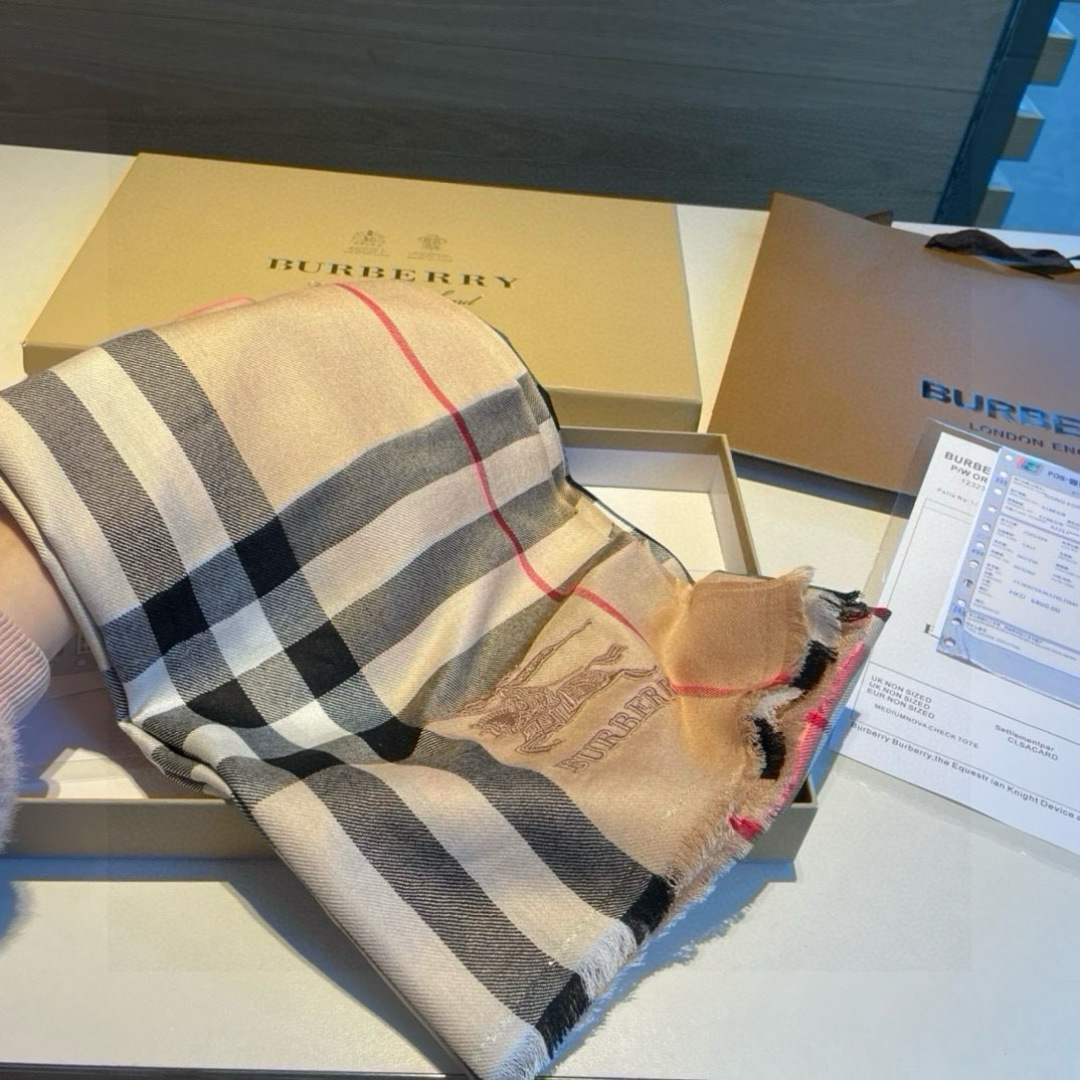 Burberry scarf