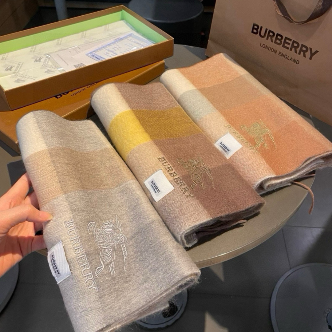 Burberry scarf