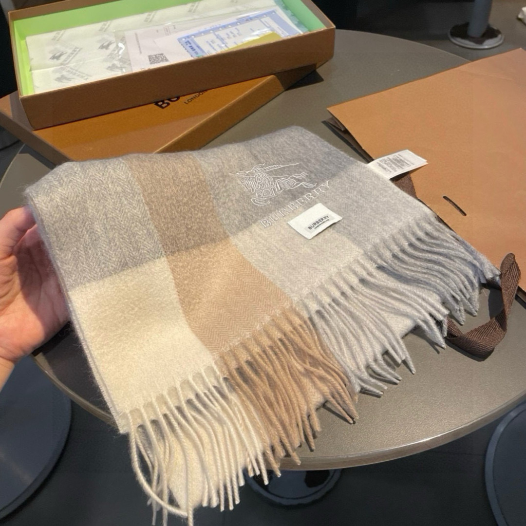 Burberry scarf